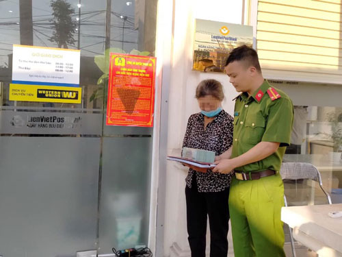 Vẫn mất tiền tỉ vì bị lừa qua điện thoại