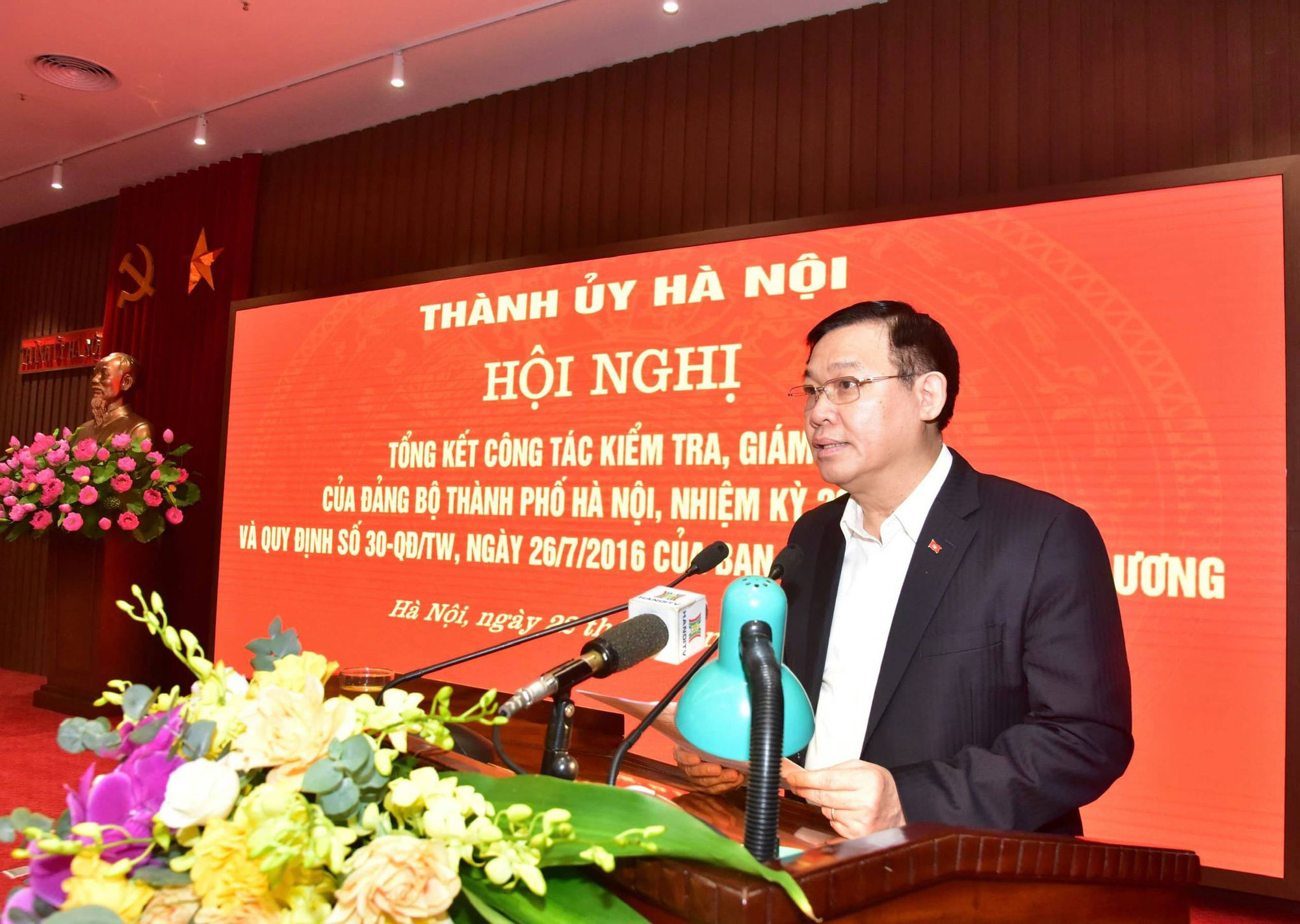 Kỷ luật nhiều cán bộ diện Ban Thường vụ Thành ủy Hà Nội quản lý