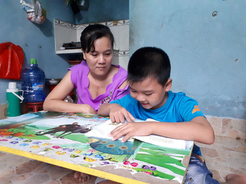 Viết tiếp ước mơ dang dở (*): Vượt qua nghịch cảnh