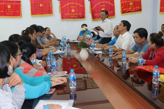 Chủ động tư vấn ch&iacute;nh s&aacute;ch, t&igrave;m việc l&agrave;m mới cho c&ocirc;ng nh&acirc;n - Ảnh 1.