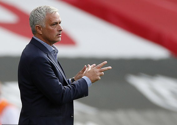 Đối thủ mắc Covid-19 to&agrave;n đội, Tottenham được xử thắng ở League Cup - Ảnh 5.