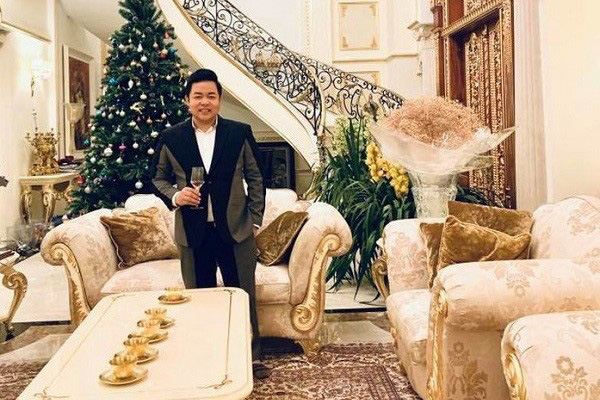Cuộc sống của Quang L&ecirc; ở tuổi 41: Gi&agrave;u c&oacute;, đời tư ồn &agrave;o v&agrave; vẫn c&ocirc; đơn lẻ b&oacute;ng - Ảnh 5.