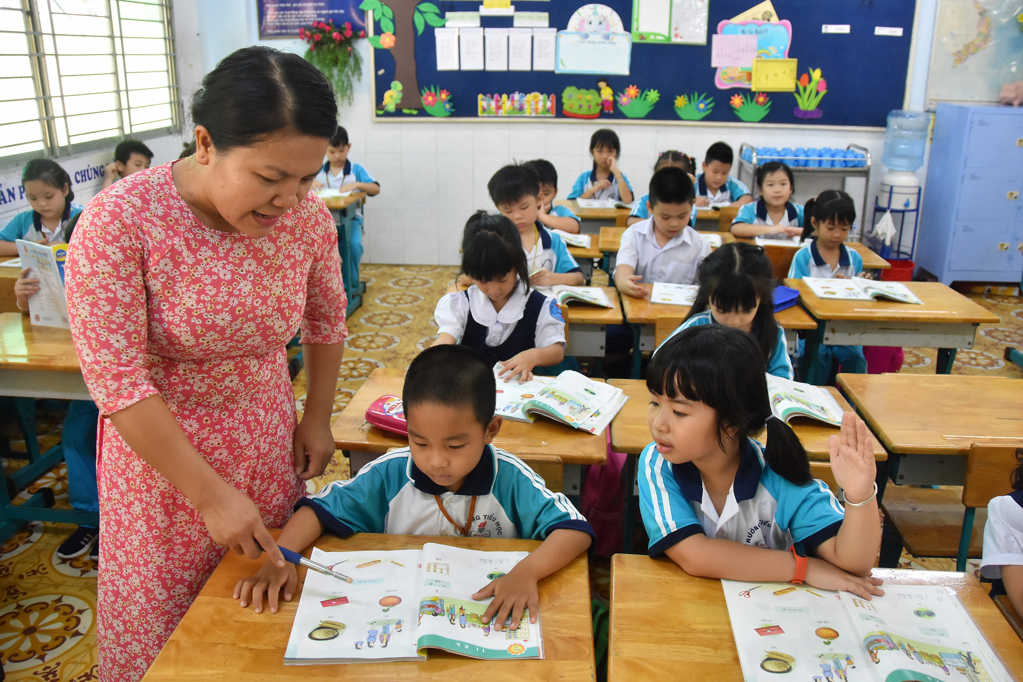 Vật lộn với chương trình lớp 1 - Ảnh 1.
