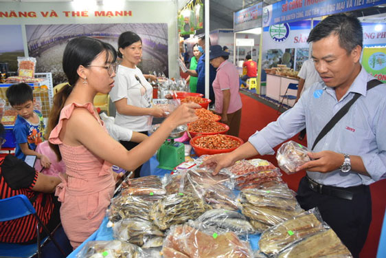 TP HCM đẩy mạnh hợp tác với các tỉnh, thành (*): Đòn bẩy cho giai đoạn mới