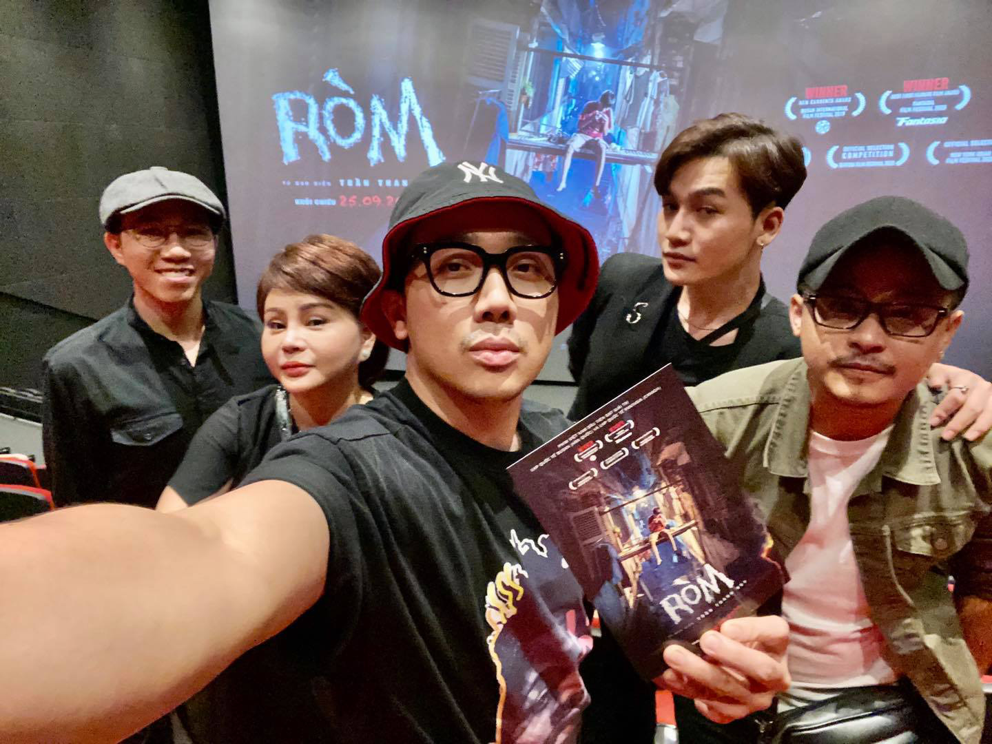 Mỹ T&acirc;m, Trấn Th&agrave;nh v&agrave; d&agrave;n sao Việt tụ hội v&igrave; &ldquo;R&ograve;m&rdquo; - Ảnh 8.