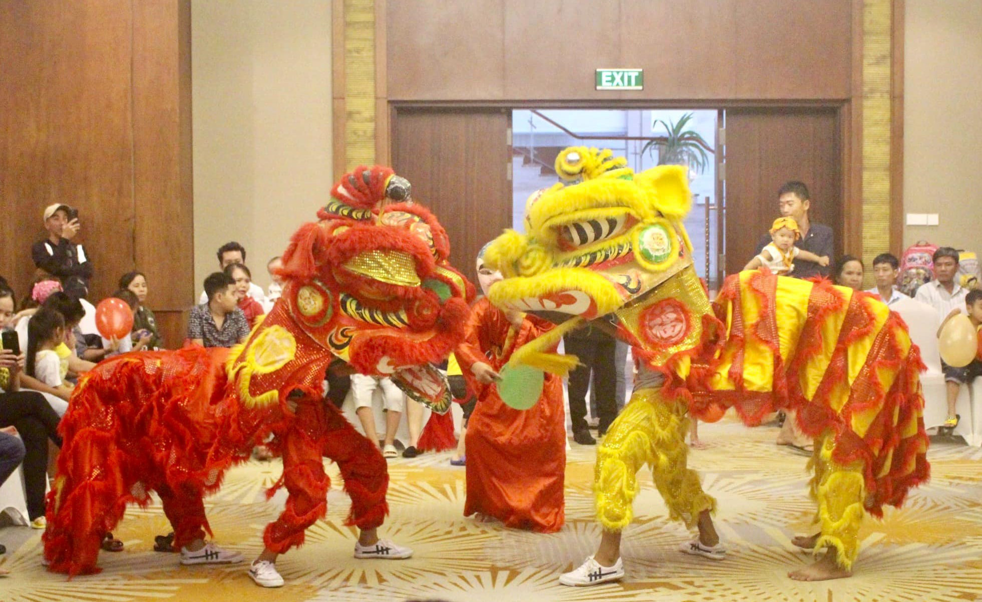 Nở rộ xu hướng đ&oacute;n Trung thu tại c&aacute;c resort, kh&aacute;ch sạn 5 sao - Ảnh 1.
