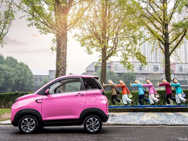 Chiếc &ocirc;t&ocirc; 2 chỗ đi chợ, đ&oacute;n con rẻ gi&aacute; chỉ nhỉnh hơn Honda SH - Ảnh 2.