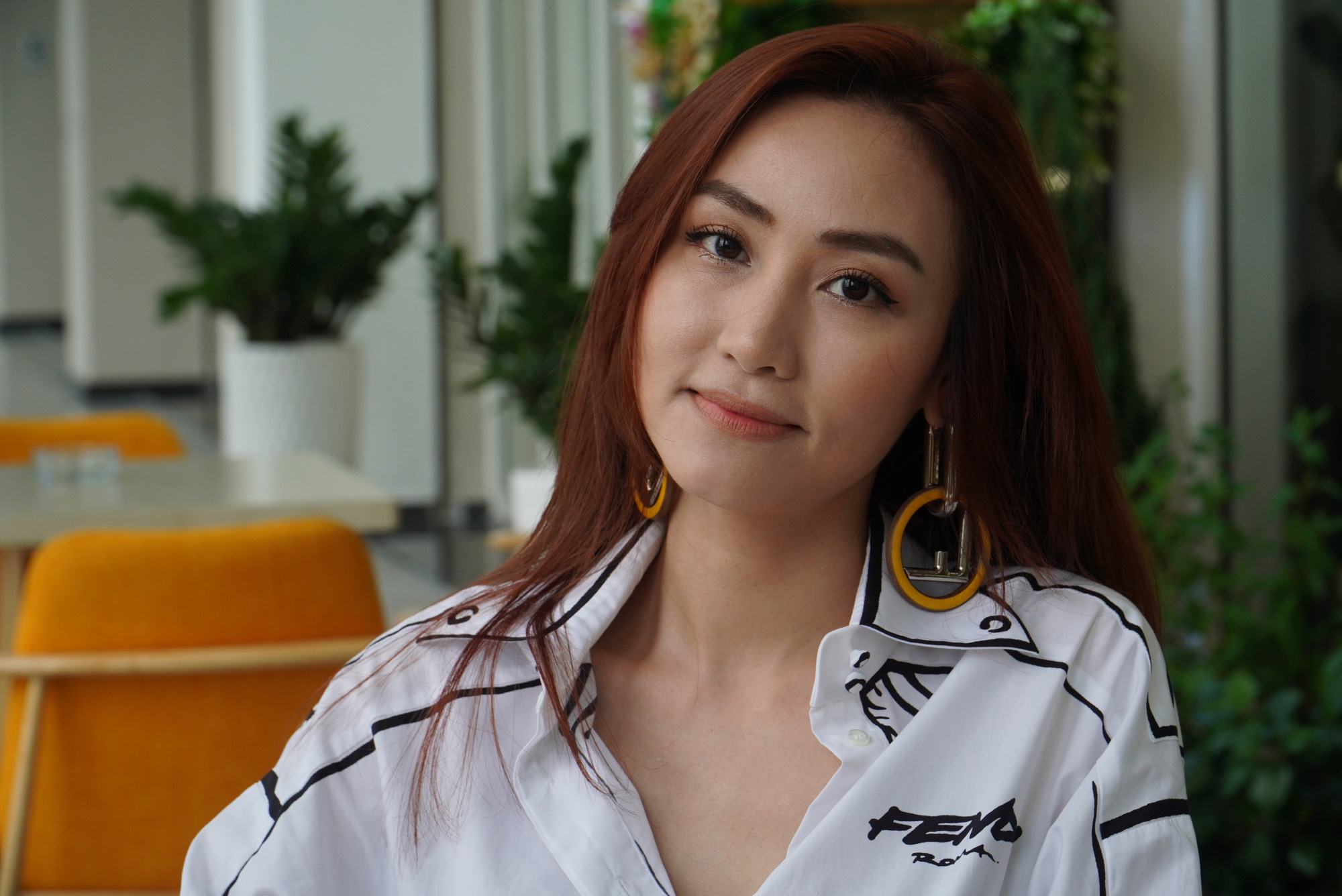 Ngân Khánh trở về sau 4 năm mất tích - Ảnh 4.