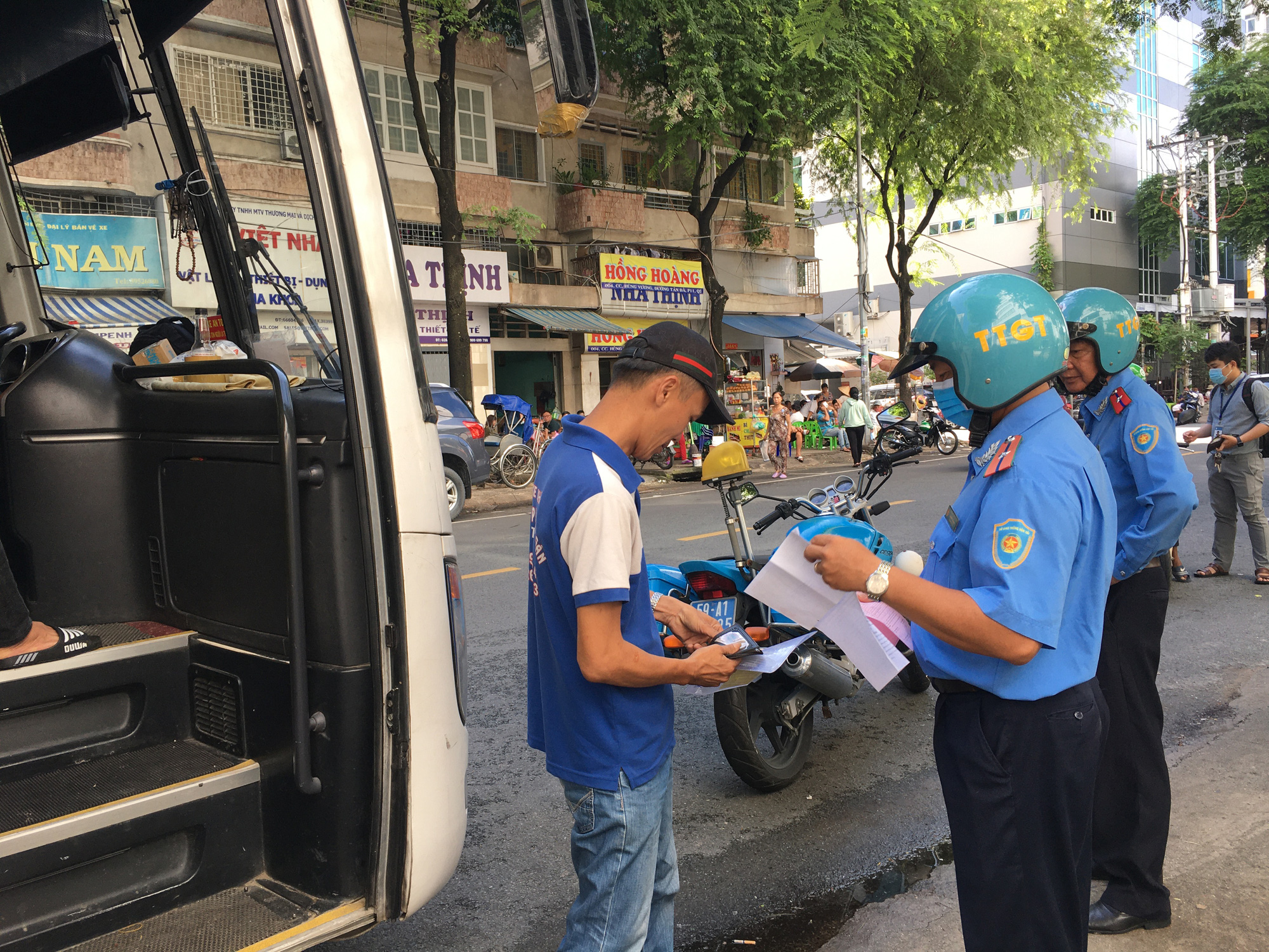 Tổng truy quét "xe hợp đồng"