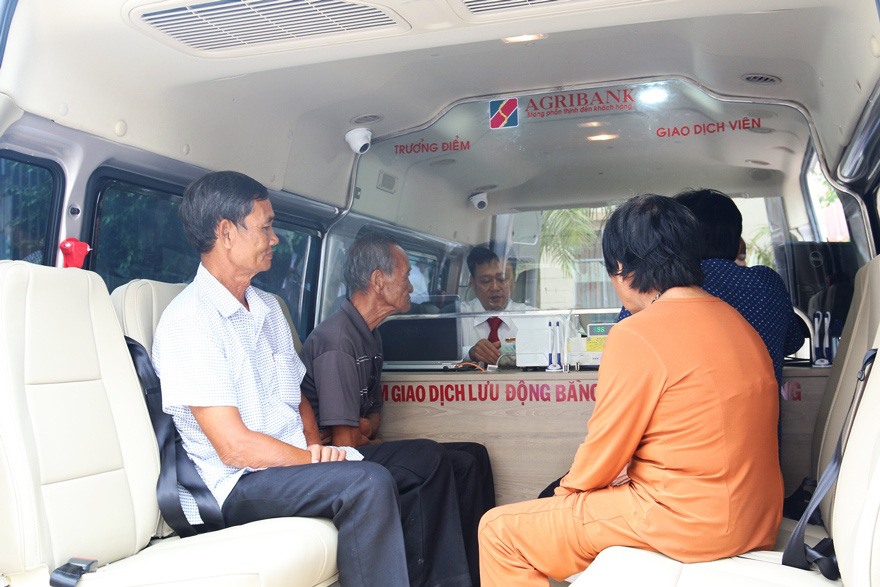 Gia tăng nguồn vốn tại địa b&agrave;n Tam n&ocirc;ng,&nbsp;Agribank g&oacute;p phần đẩy l&ugrave;i nạn t&iacute;n dụng đen - Ảnh 1.