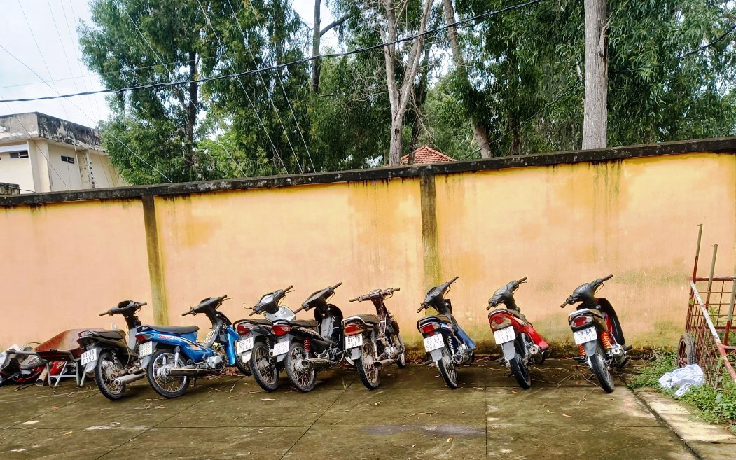 Bắt tại trận băng trộm “nhí” chuyên cuỗm xe máy
