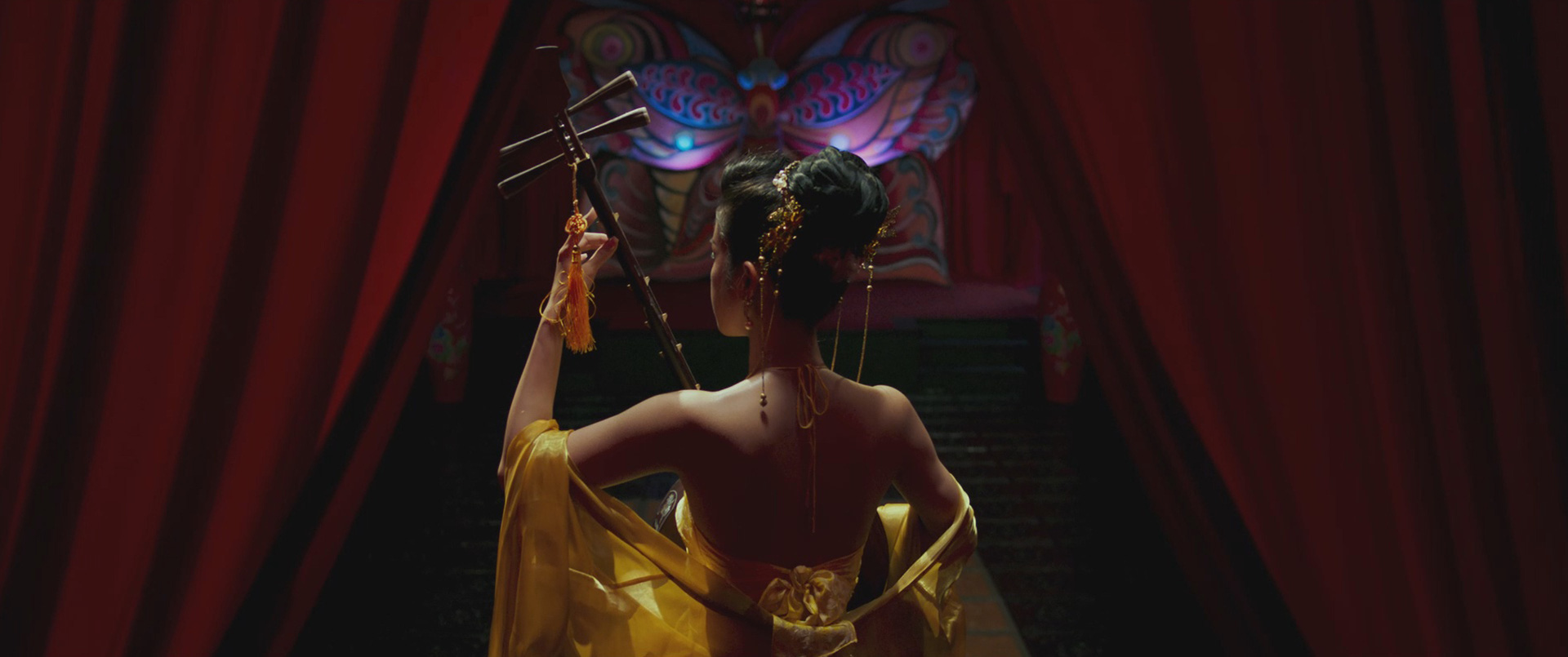 Tranh cãi về hình ảnh, video clip đầu tiên của phim “Kiều”
