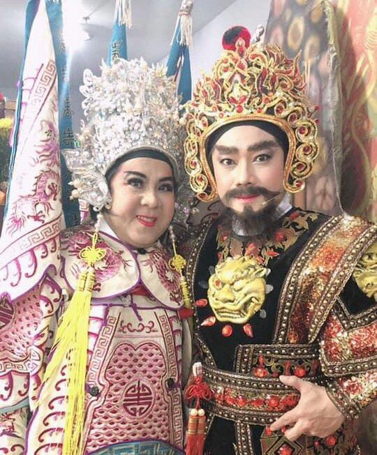 Nghệ sĩ tề tựu mừng giỗ Tổ - Ảnh 9.