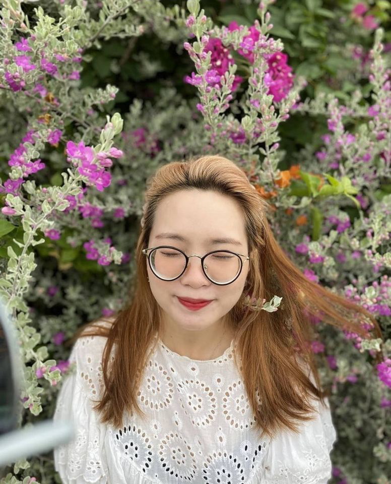 Ph&aacute;t hiện thi&ecirc;n đường sống ảo với background hoa cỏ l&atilde;ng mạn nhất Quy Nhơn - Ảnh 4.