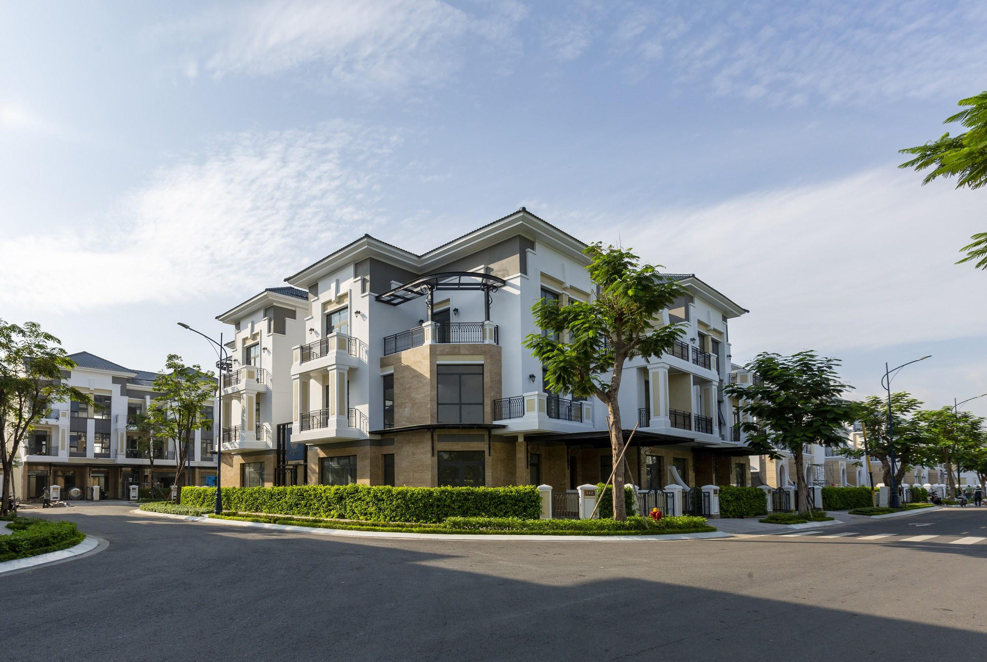 L&yacute; giải sức h&uacute;t của Verosa Park - Ảnh 1.