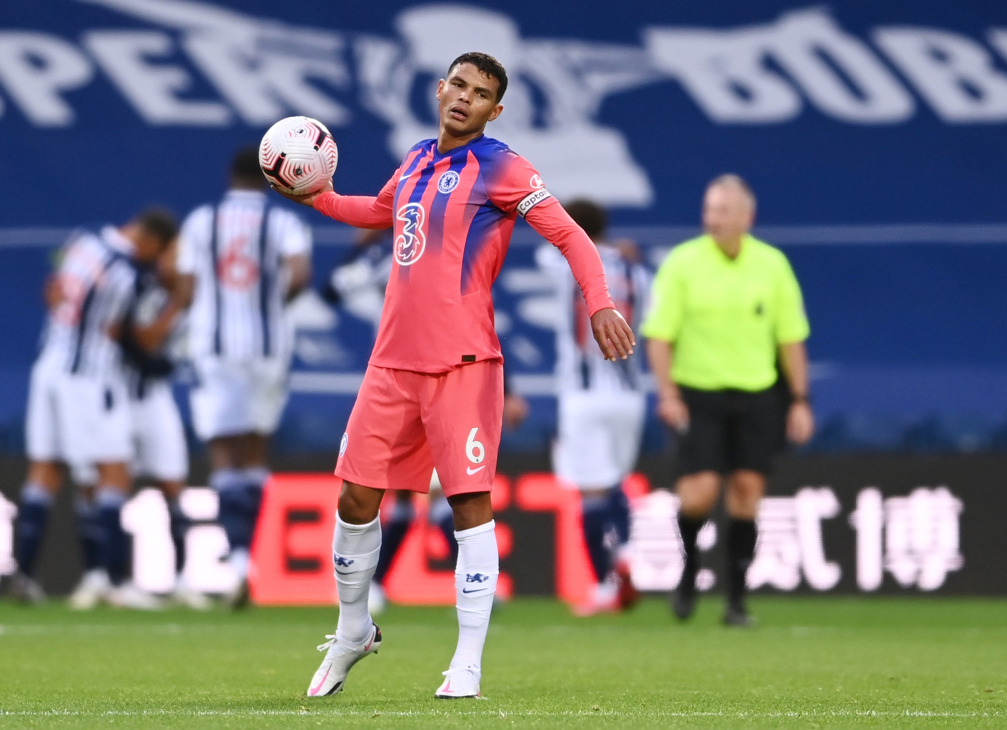 West Brom - Chelsea: Kịch bản hòa khó tin, CĐV đòi cách chức Lampard