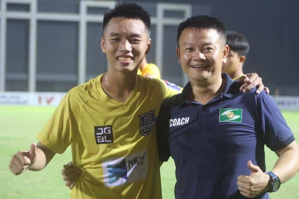 Chờ 8 năm, U17 SLNA lên ngôi thuyết phục ở giải U17 Quốc gia - Ảnh 2.