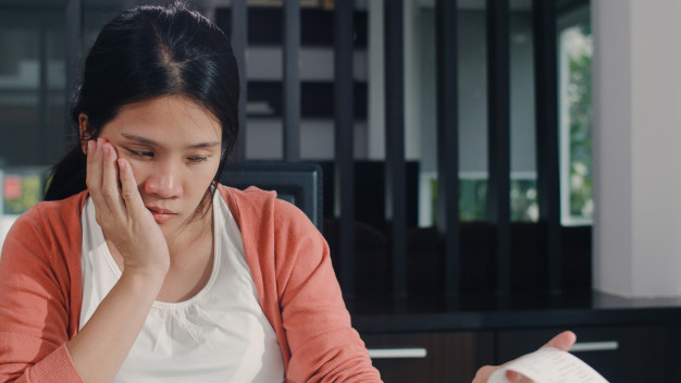Có nên chịu bất hạnh để gia đình yên ổn?