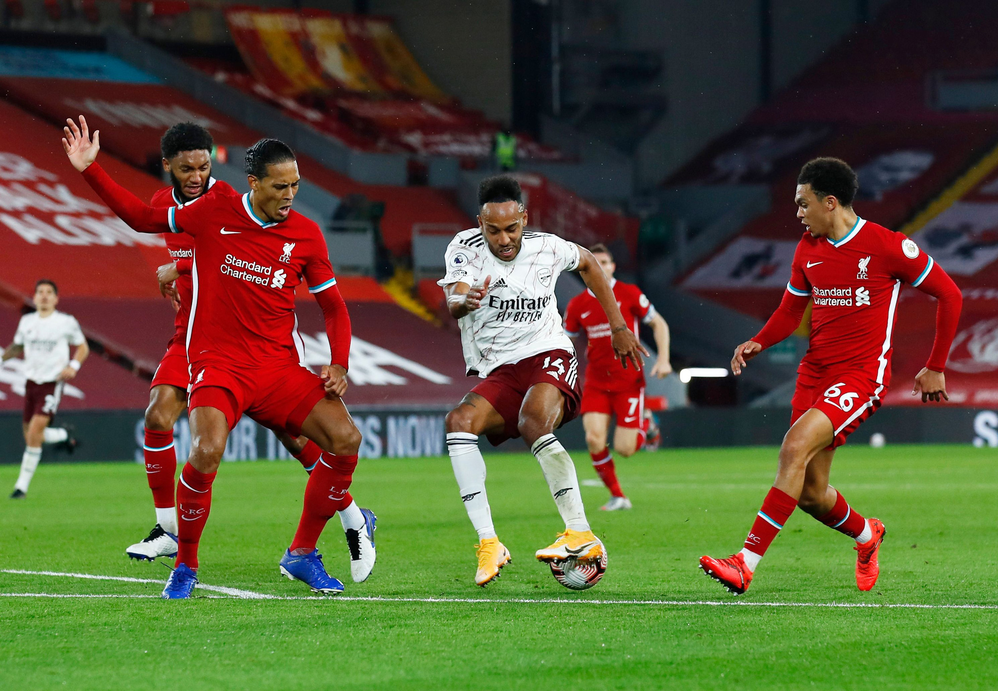 Tân binh 45 triệu bảng lập công, Liverpool đánh bại Arsenal trận đại chiến