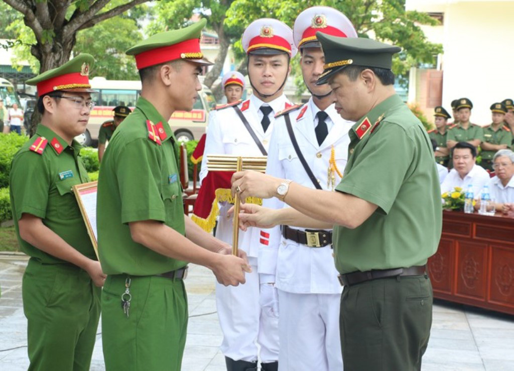 Thanh Hóa điều động 1.140 công an chính quy về xã