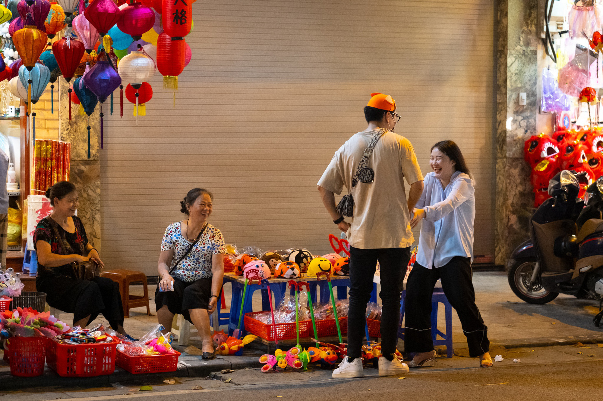 T&igrave;m về Trung Thu tuổi thơ ở phố cổ H&agrave; Nội - Ảnh 11.