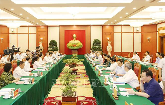 Tổng B&iacute; thư, Chủ tịch nước chủ tr&igrave; buổi l&agrave;m việc với Ban Thường vụ Th&agrave;nh ủy TP HCM - Ảnh 2.