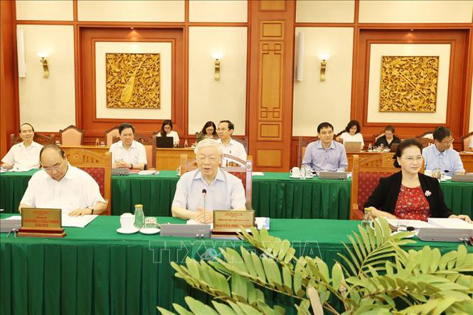 Tổng B&iacute; thư, Chủ tịch nước chủ tr&igrave; buổi l&agrave;m việc với Ban Thường vụ Th&agrave;nh ủy TP HCM - Ảnh 3.