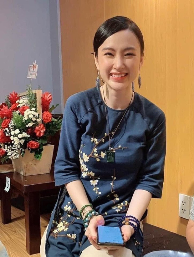 B&agrave; mẹ nh&iacute; Angela Phương Trinh t&aacute;i xuất, hết thảm họa nhan sắc, xinh đẹp bất ngờ - Ảnh 2.