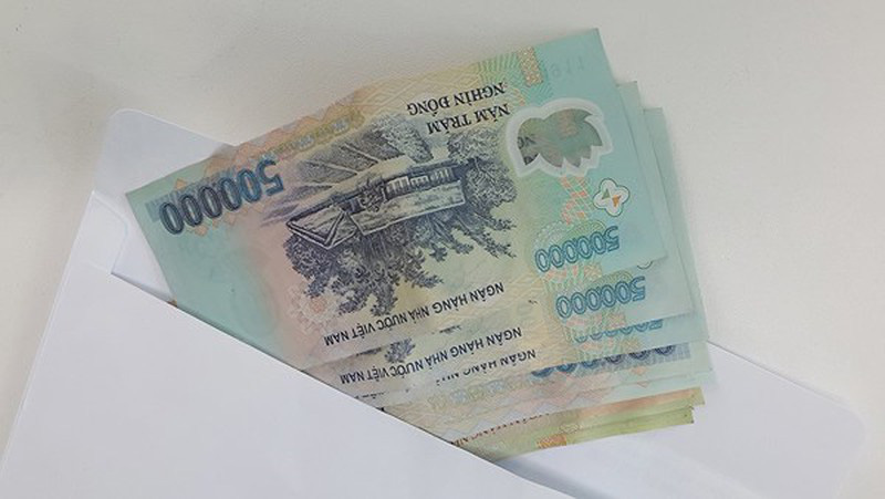 Bắt 1 cán bộ cấp phòng cơ quan báo chí, 1 phóng viên "tống tiền" doanh nghiệp 250 triệu đồng