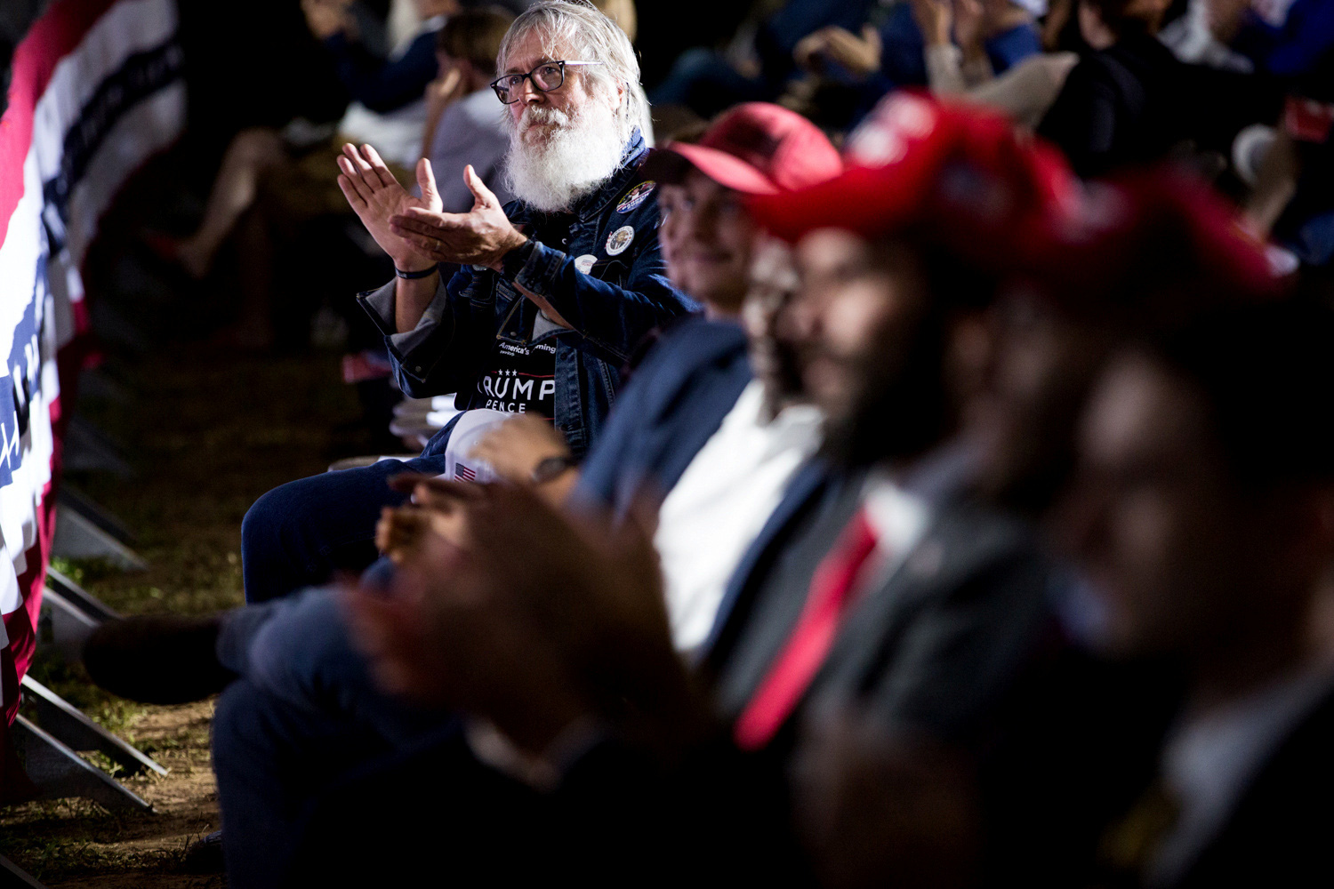 2020-09-30T014650Z_1884052993_RC2P8J9DEPPD_RTRMADP_3_USA-ELECTION-DEBATE