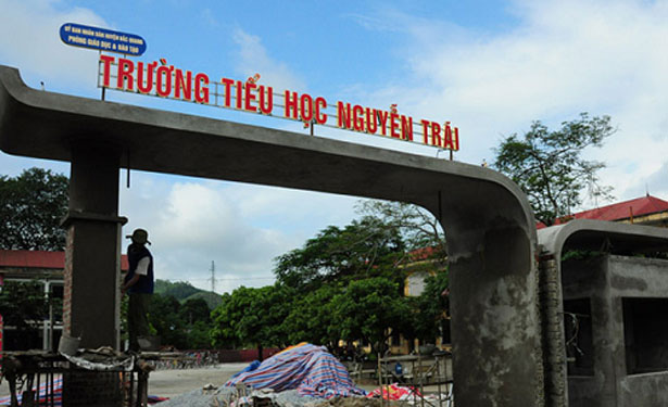 Đừng để giáo vi&ecirc;n bu&ocirc;ng tr&ocirc;i, thả nổi! - Ảnh 1.