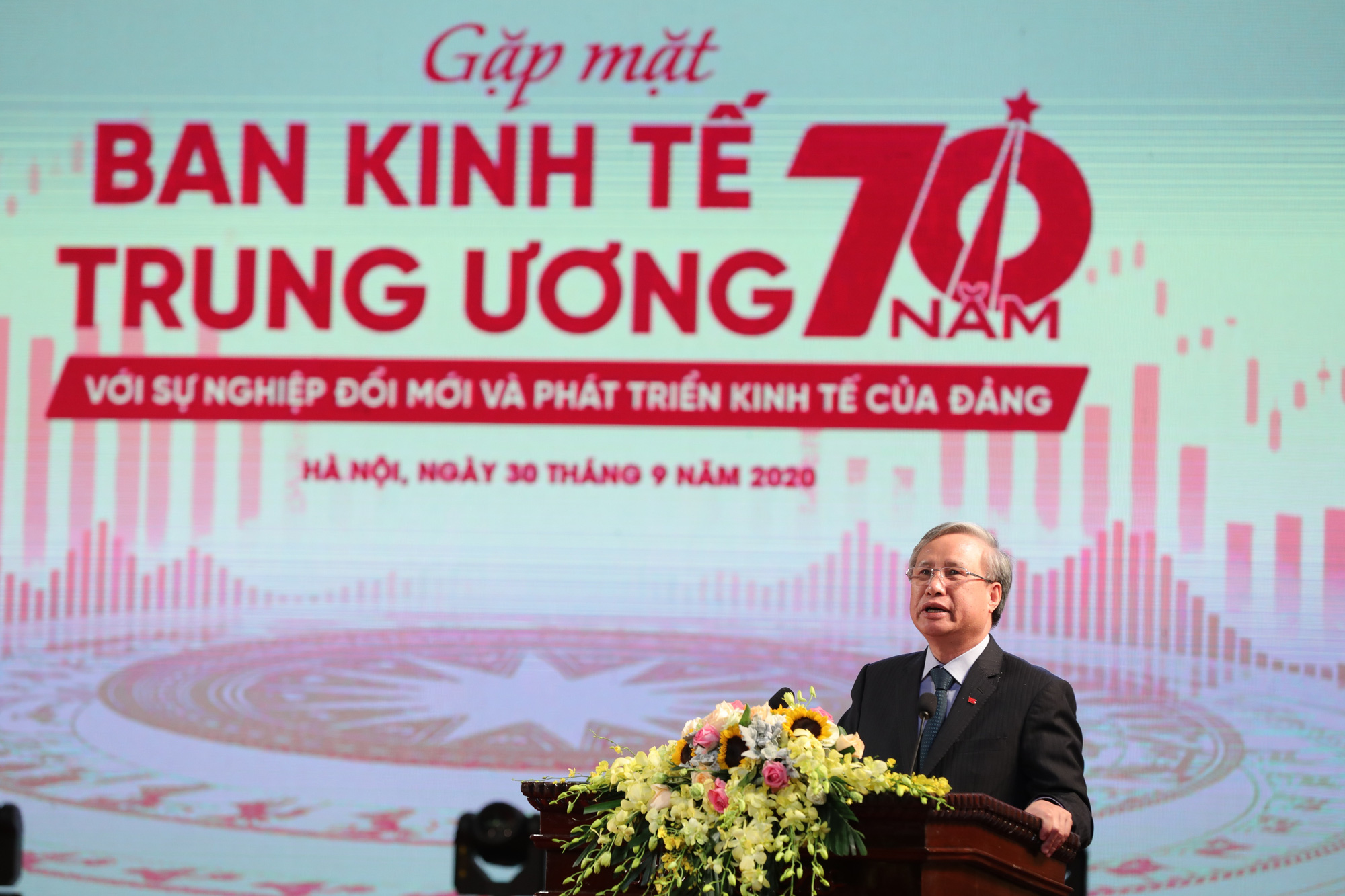 Ban Kinh tế Trung ương là cơ quan tham mưu chiến lược quan trọng của Đảng về kinh tế-xã hội