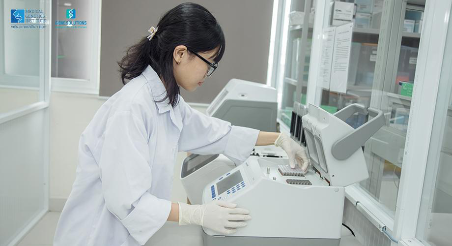 Lý do các cặp vợ chồng cần xét nghiệm bệnh lặn đơn gen trước khi sinh con