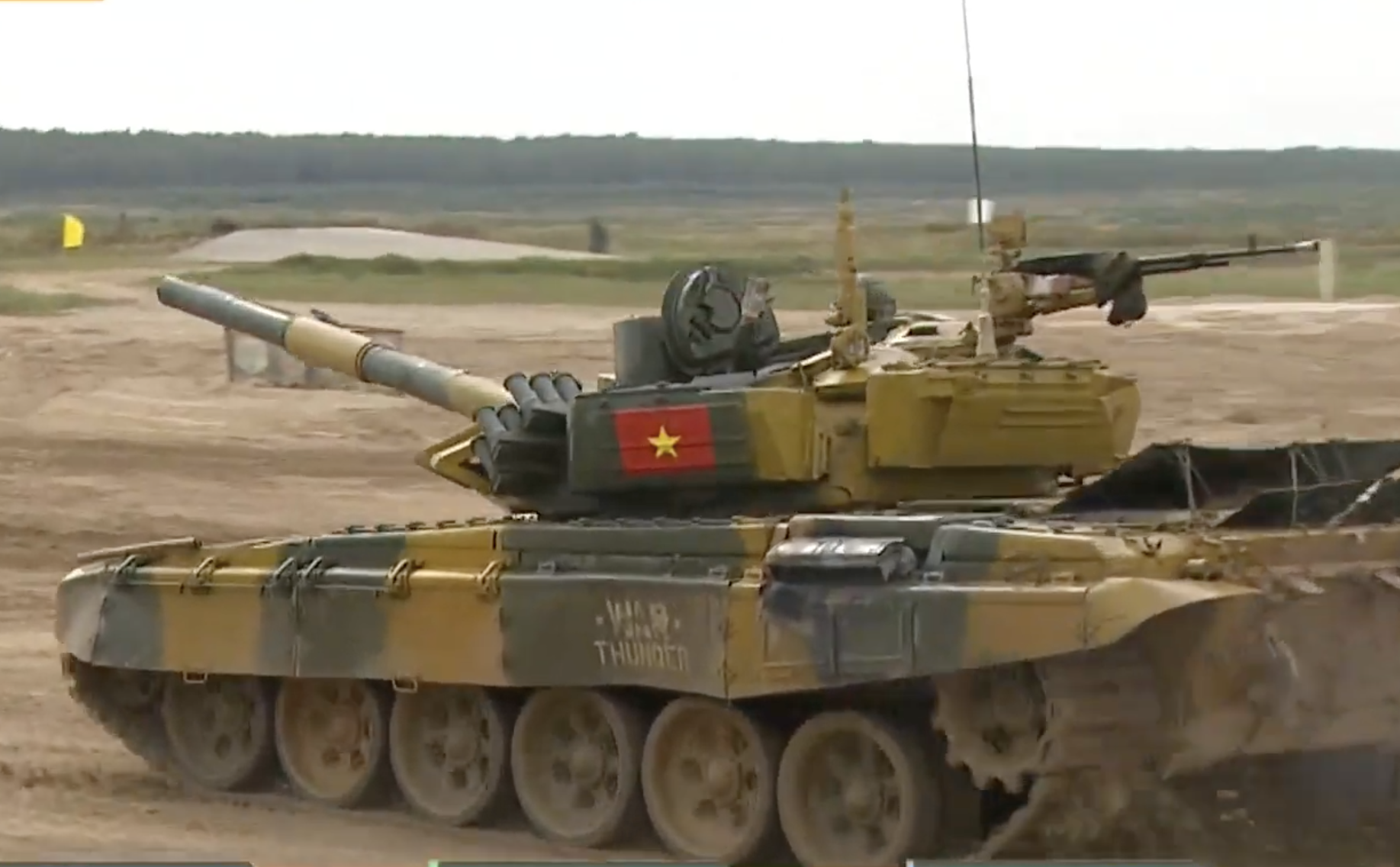 Tuyển xe tăng Việt Nam nhận c&uacute;p v&ocirc; địch Army Games 2020 - Ảnh 5.