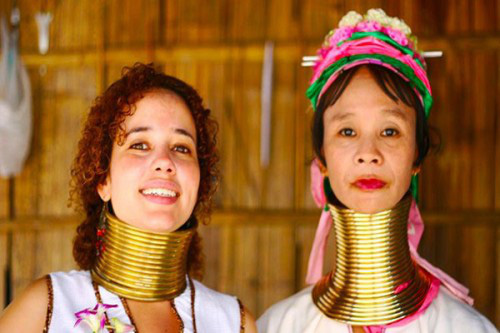 Rùng mình với những phương pháp làm đẹp nguy hiểm thời xưa