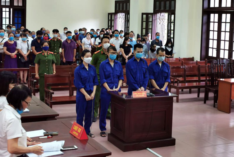 CLIP: Cựu giám đốc ngân hàng cùng đồng phạm tham ô hơn 400 tỉ đồng lĩnh án tử