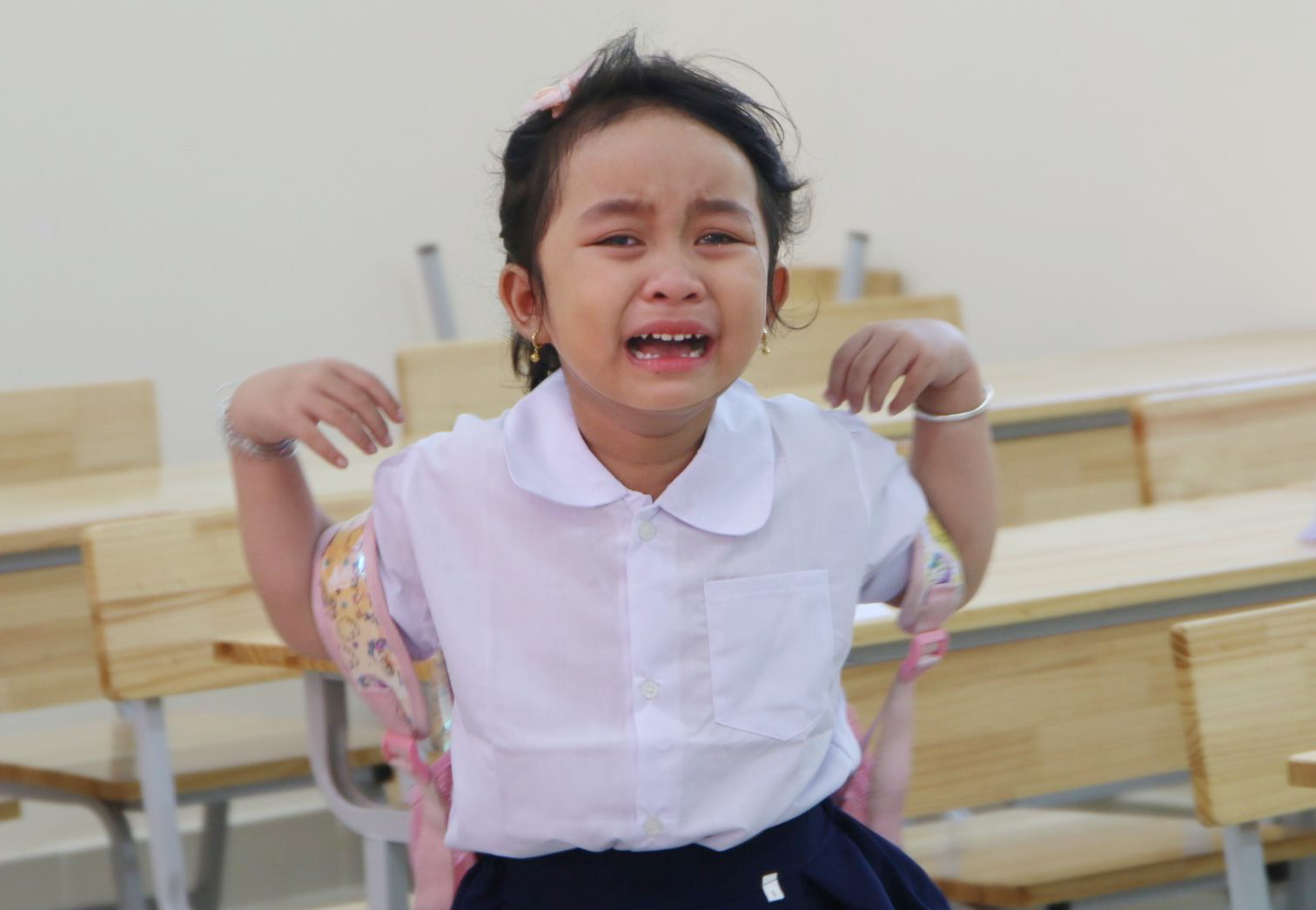 Biểu cảm của học sinh lớp 1 trong ngày khai giảng - Ảnh 7.