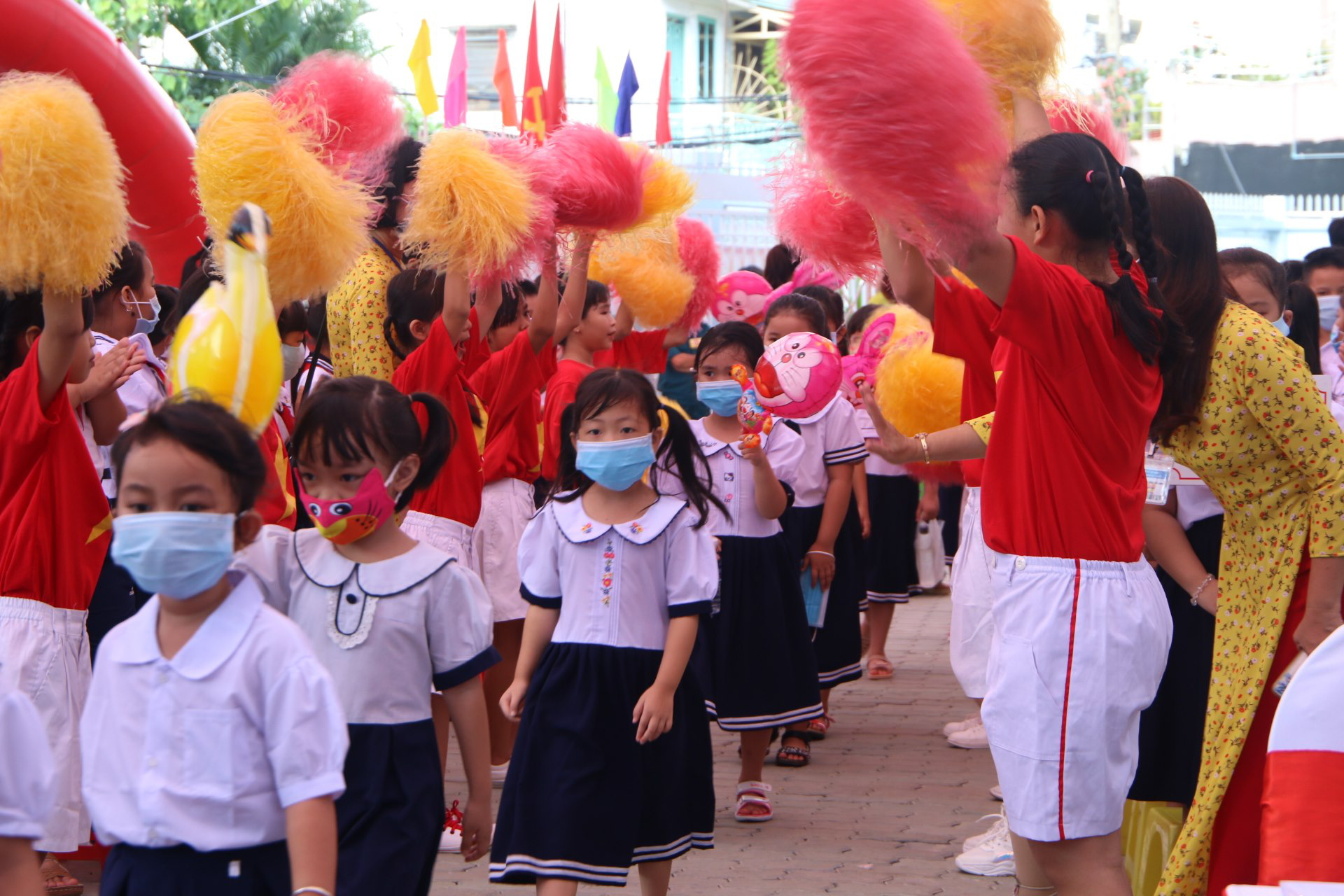 Đánh giá học sinh tiểu học rõ ràng, thiết thực hơn