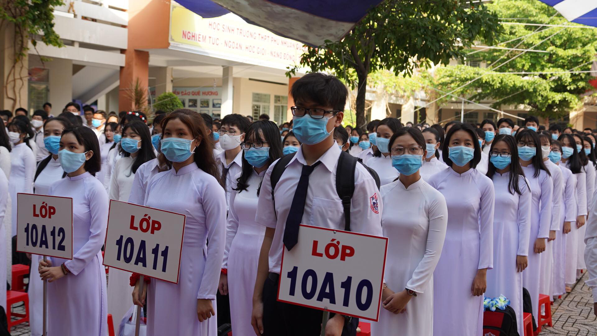 Khai trường, đ&oacute;n năm học nhiều đổi mới - Ảnh 10.