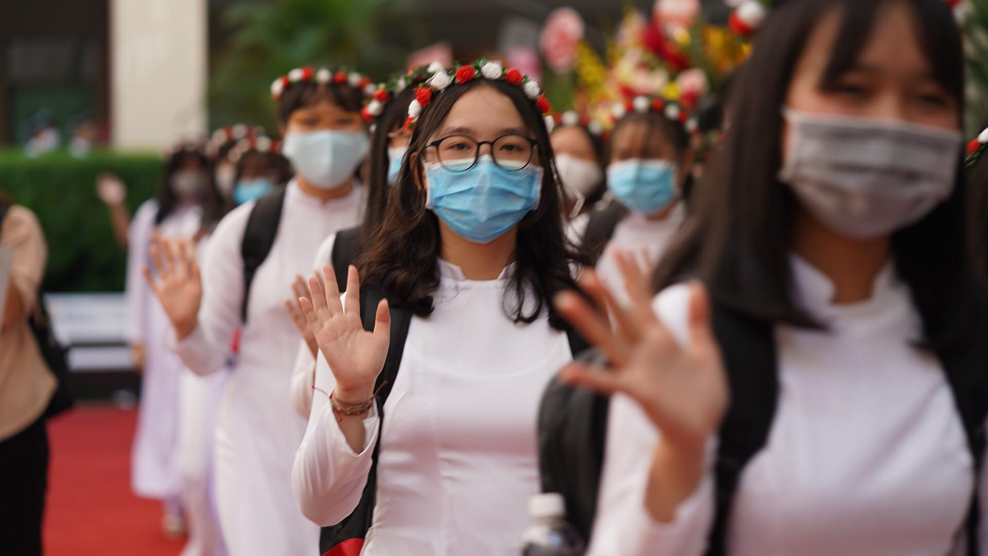 Khai trường, đ&oacute;n năm học nhiều đổi mới - Ảnh 4.