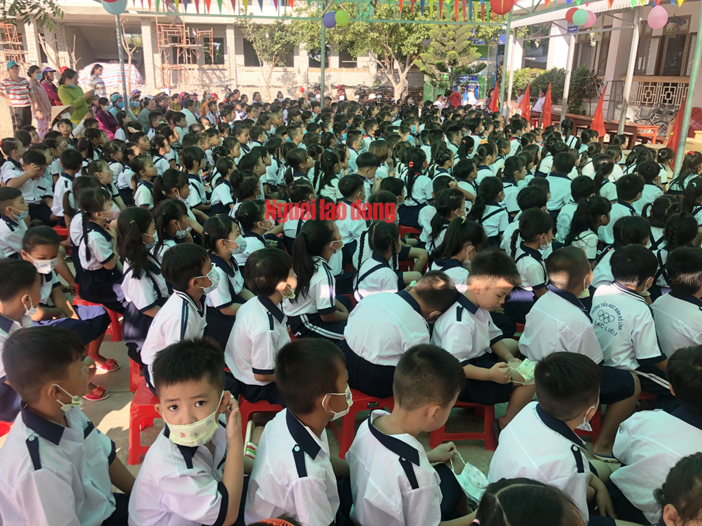 Khai trường, đ&oacute;n năm học nhiều đổi mới - Ảnh 36.