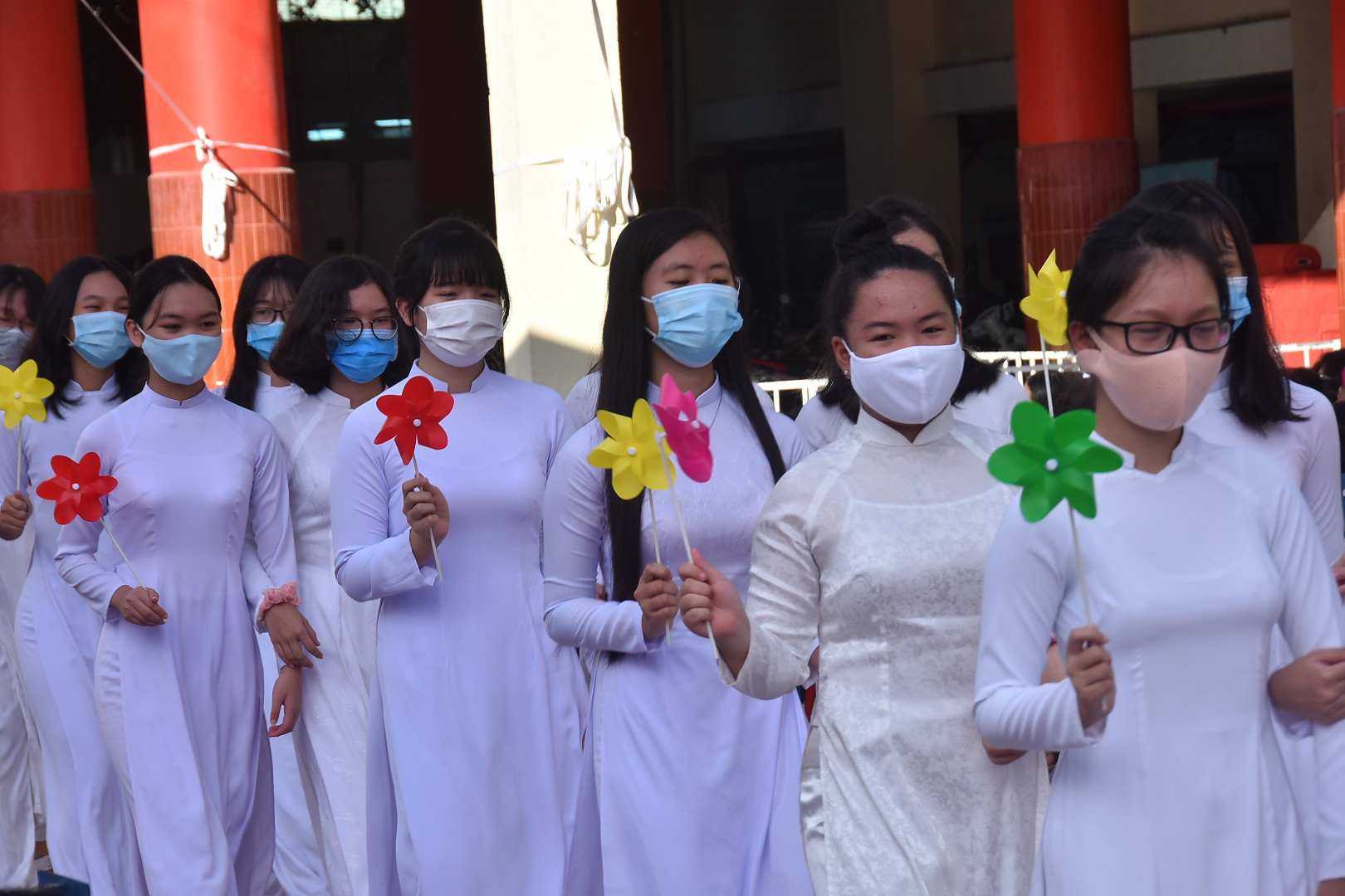 Khai trường, đ&oacute;n năm học nhiều đổi mới - Ảnh 17.