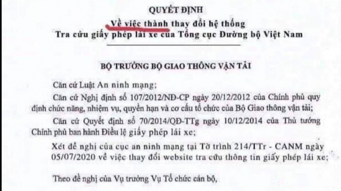 Quyết định dừng hệ thống tra cứu giấy phép lái xe là văn bản giả mạo - Ảnh 1.