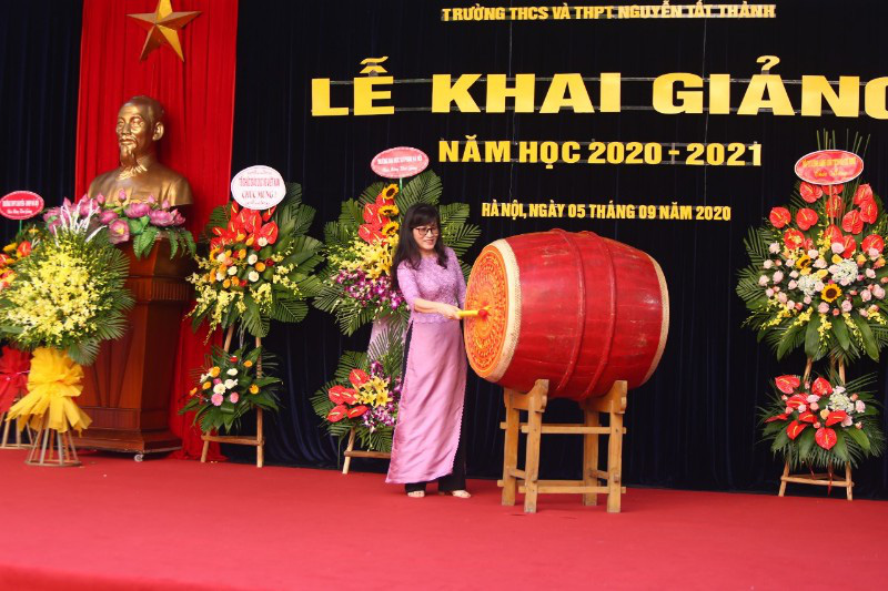 23 triệu học sinh cả nước tưng bừng bước v&agrave;o năm học mới - Ảnh 5.