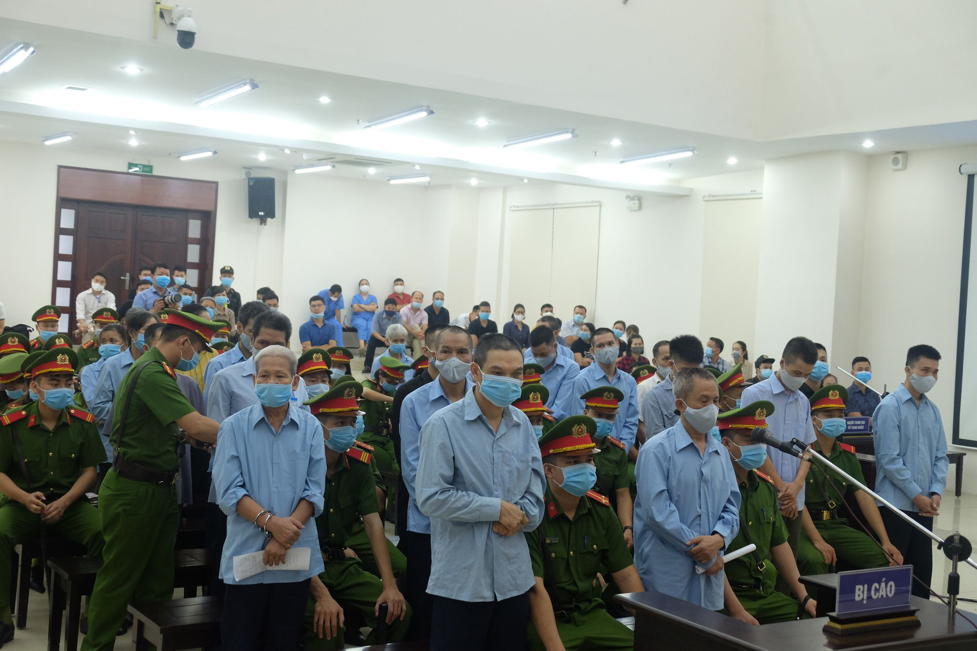 Bị cáo vụ Đồng Tâm gửi lời xin lỗi 3 gia đình chiến sĩ cảnh sát đã hy sinh