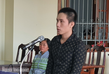 Vợ bị chồng sát hại vì thường xuyên bấm điện thoại, nói chuyện cọc cằn