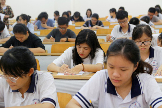 Trường ĐH Công nghiệp thực phẩm TP HCM thông báo điểm sàn xét tuyển thi đánh giá năng lực