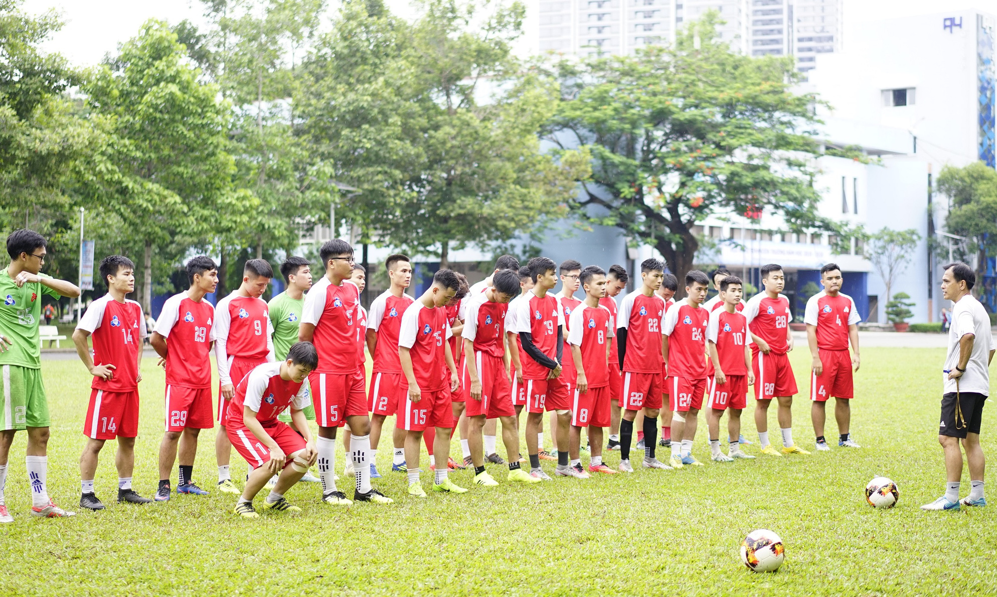 Thay đổi thể thức giải bóng đá SV-League 2020: 8 trường Đại học chia bảng đá tranh cúp