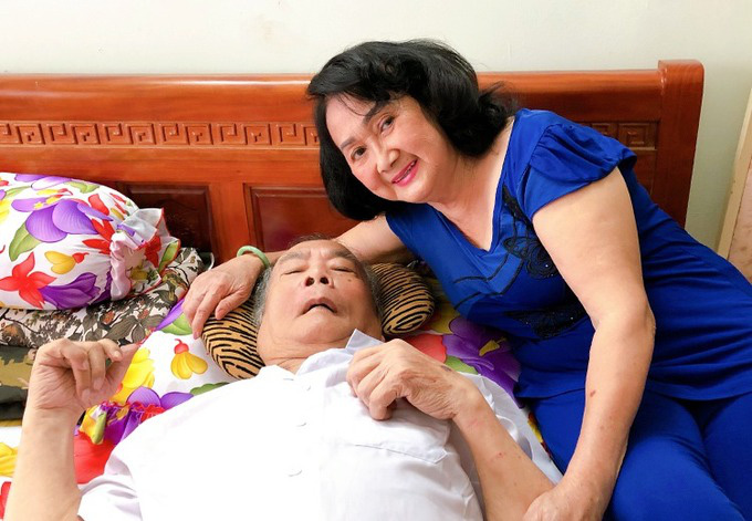 Trang Bích Liễu 12 năm chăm chồng tai biến - Ảnh 1.