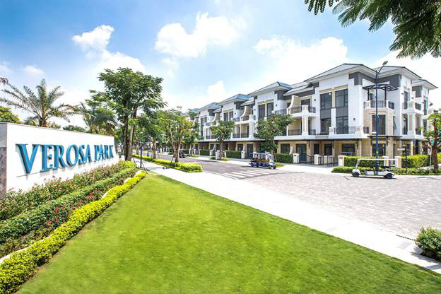 Verosa - Khang Điền: Gần 1.000 kh&aacute;ch tham dự sự kiện tri &acirc;n &ldquo;Sắc hoa bừng s&aacute;ng&rdquo; - Ảnh 6.